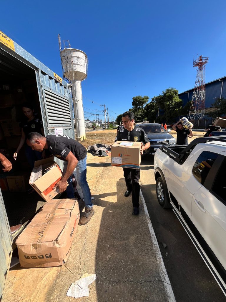 Polícia Civil da região arrecada toneladas de donativos para o RS
